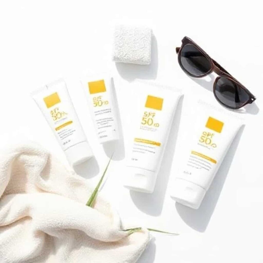 Best Sunscreen for Sensitive Skin – mineral SPF 50 sunscreen with aloe vera, gentle and dermatologist-approved.