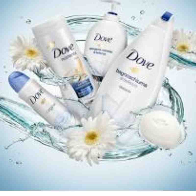 Professional shampoo bottle shot focusing on ingredients found in the best shampoo for hair loss women Walmart.